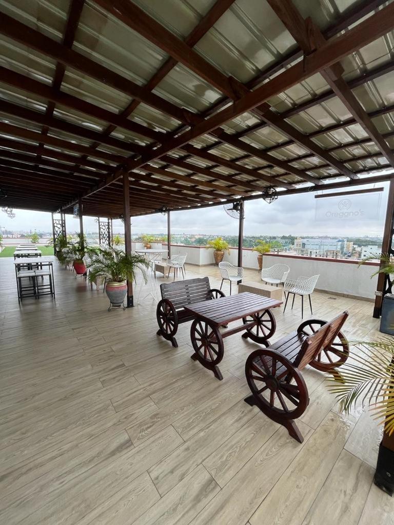 Lovely & Cozy 1 Bedroom Serviced Apartment Accra Exterior photo